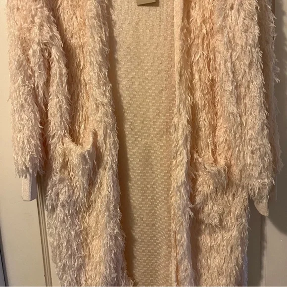 NWT Dolls Kill Acoa Long Feather Cardigan Size Large - Picture 3 of 4